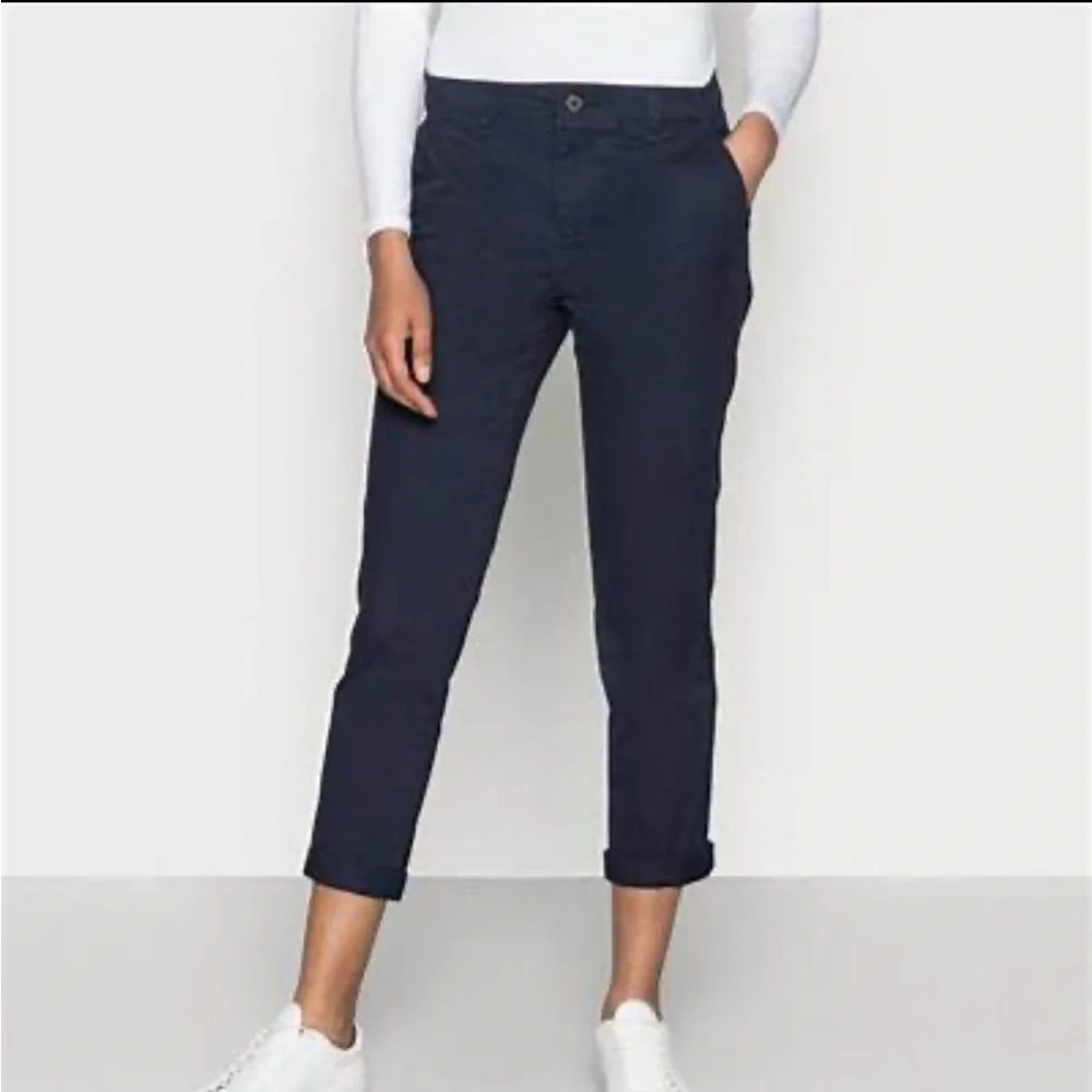 GAP Girlfriend Twill Khaki Chino Pant Navy Size 00 - Picture 1 of 12